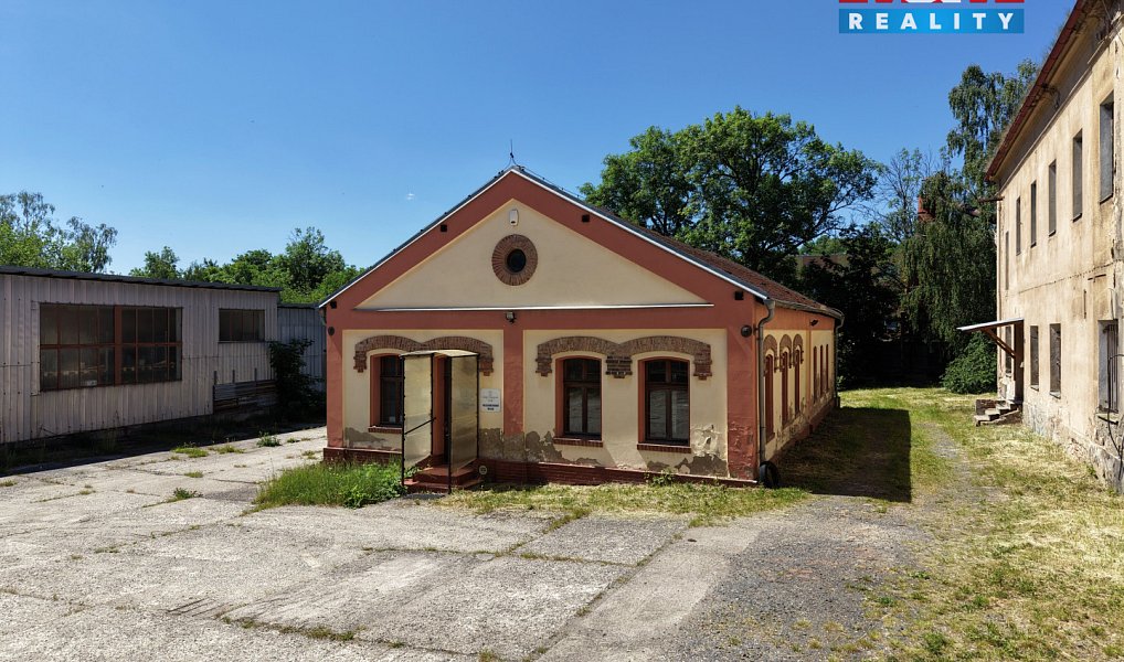 Prodej skladovacích prostor 500 m², Dubí – náhled fotky 3