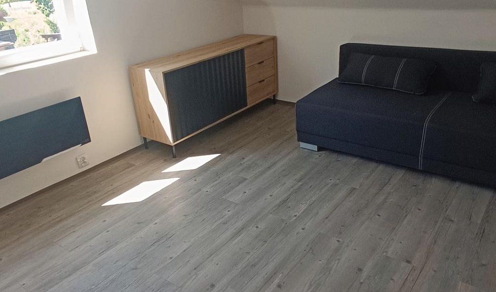 Pronájem bytu 1+kk 18 m², Benešov nad Ploučnicí – náhled fotky 5