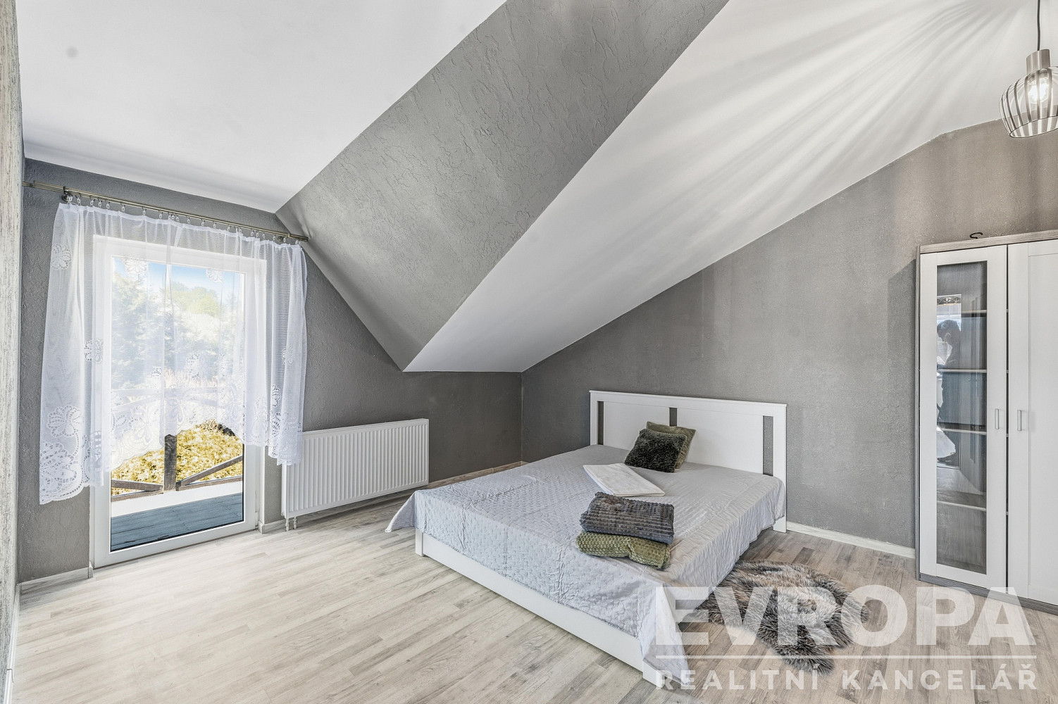 Pronájem domu 132 m² s pozemkem 346 m² — photo 5