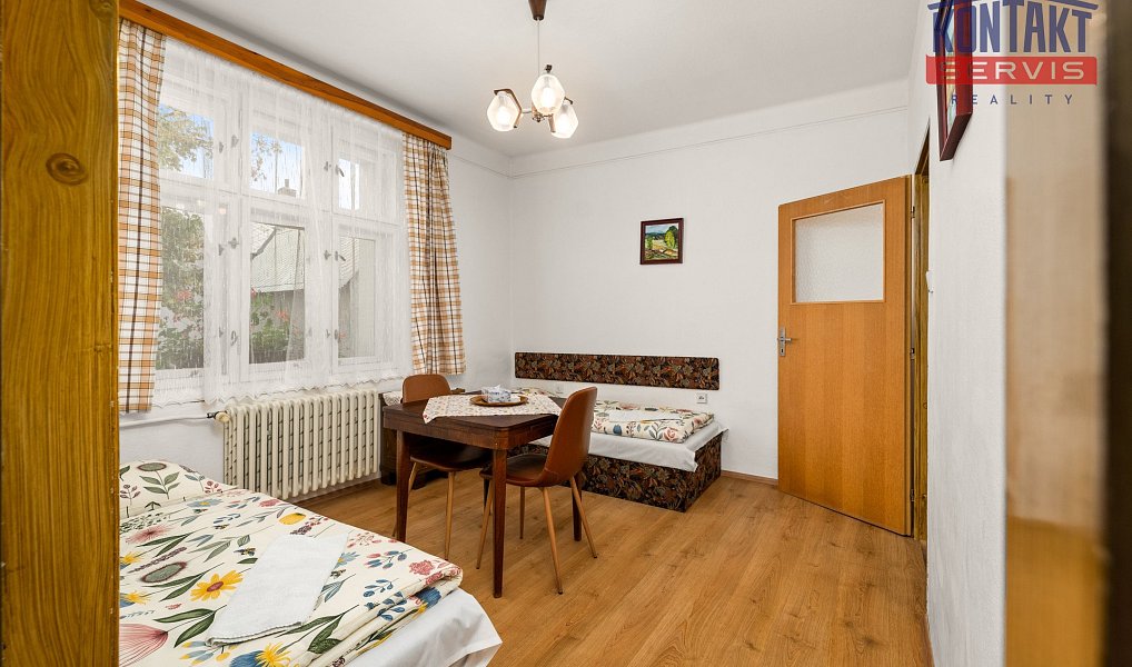 Prodej domu 660 m² s pozemkem 971 m², Stachy – náhled fotky 28