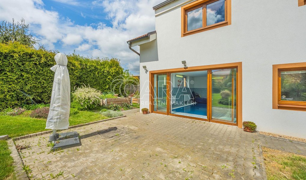 Prodej domu 362 m² s pozemkem 1 568 m², Zvánovice – náhled fotky 33