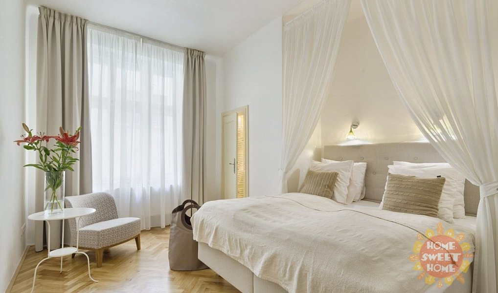 Pronájem bytu 3+kk 100 m², Praha – náhled fotky 4
