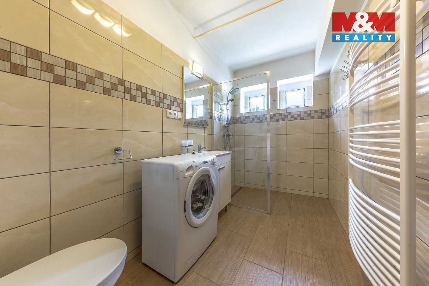 Prodej ubytovacího objektu 600 m² — photo 5
