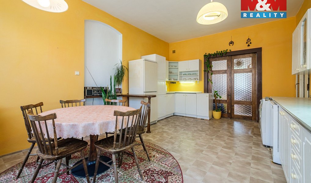Prodej bytu 4+1 106 m², Karlovy Vary – náhled fotky 3