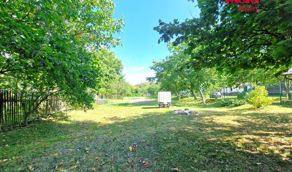 Prodej stavebního pozemku 1 022 m², Vítkov – náhled fotky 5