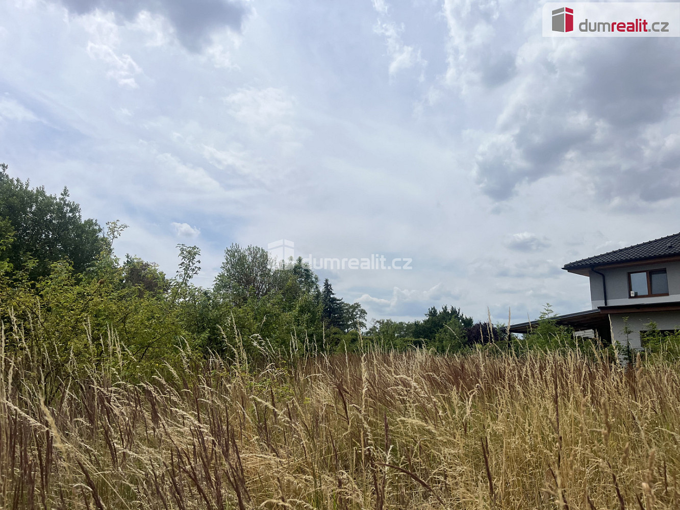 Prodej stavebního pozemku 2 595 m² – fotografie 2