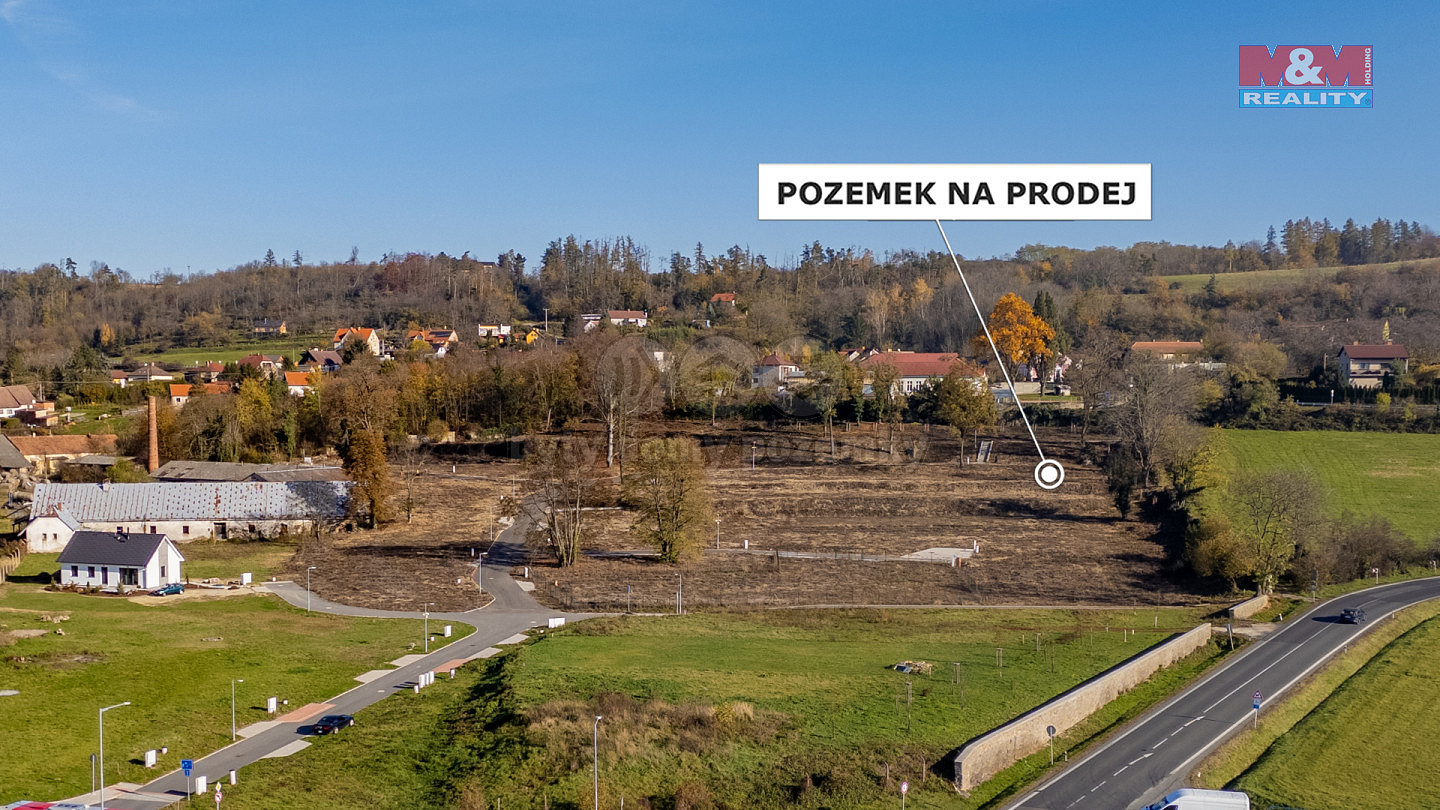 Prodej stavebního pozemku 870 m² — photo 2