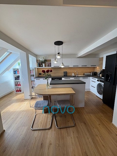 Pronájem bytu 3+1 115 m² – fotografie 3