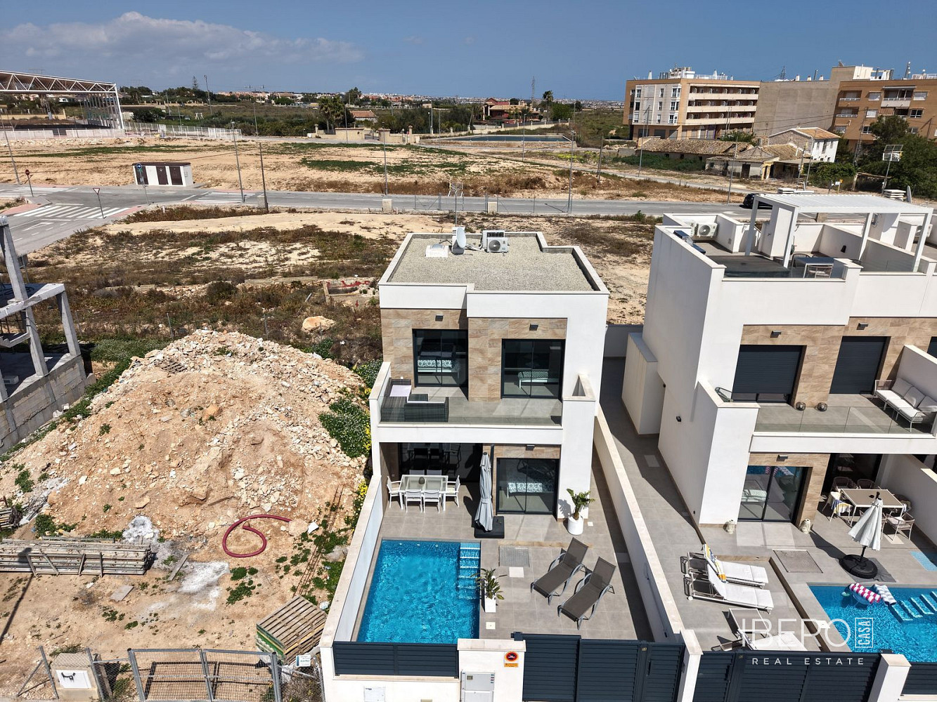 Prodej domu 120 m² s pozemkem 155 m² - Vista 2