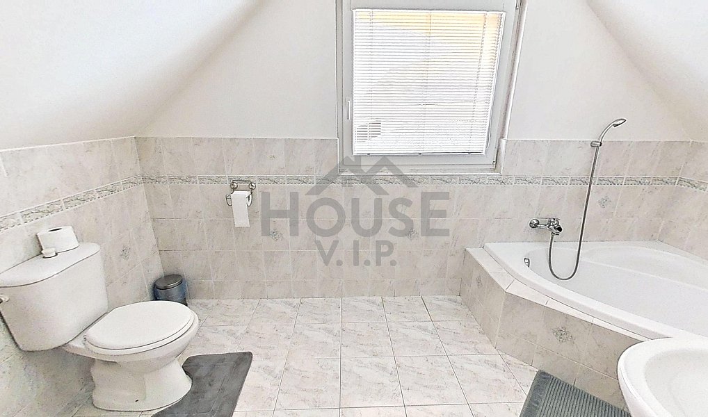 Prodej domu 239 m² s pozemkem 414 m², Hýskov – náhled fotky 59