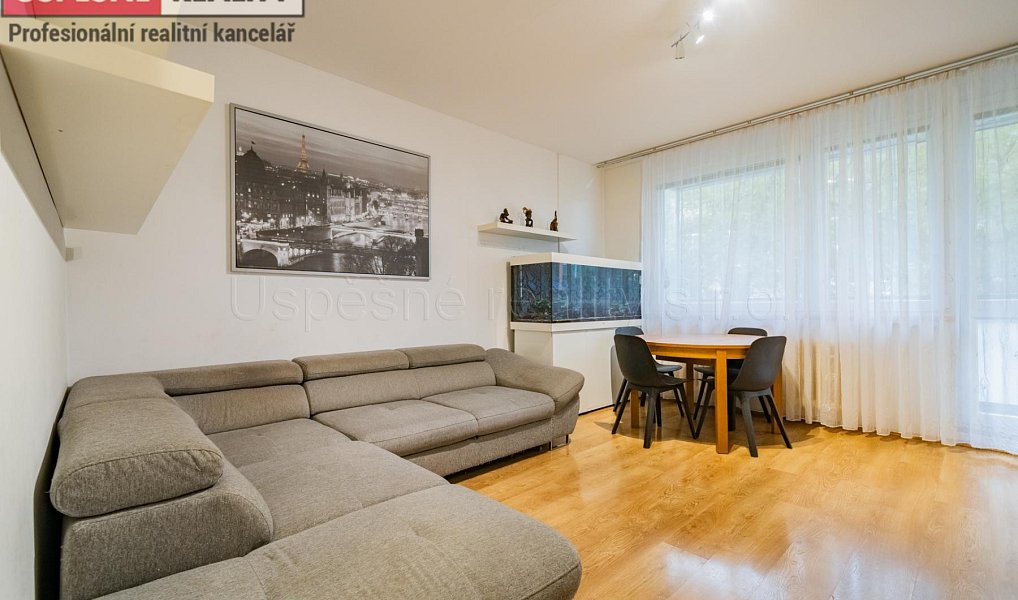 Prodej bytu 3+1 84 m², Praha – náhled fotky 17