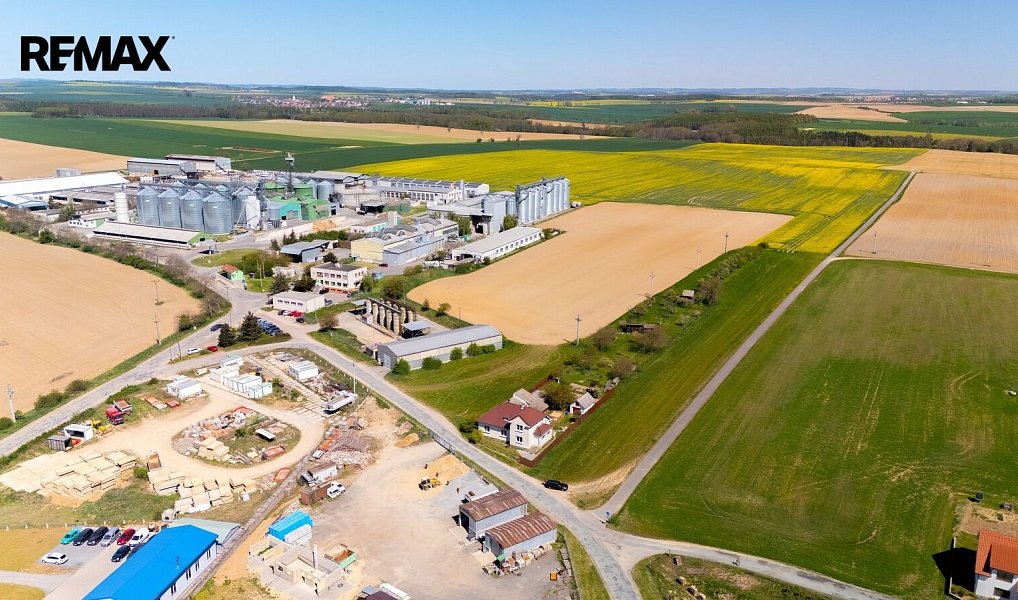 Prodej komerčního pozemku 14 294 m², Hrotovice – náhled fotky 3