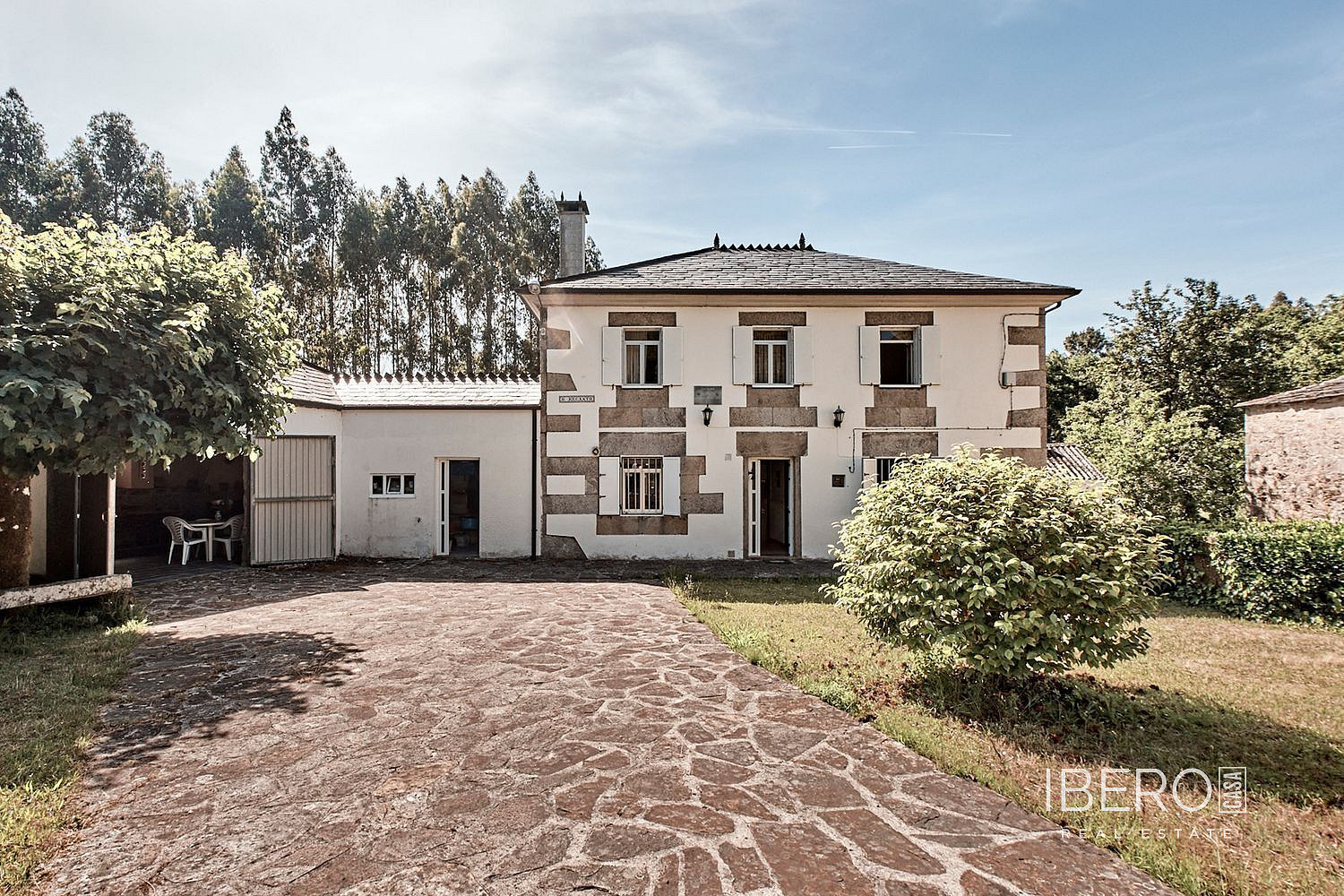 Prodej domu 190 m² s pozemkem 10 000 m²