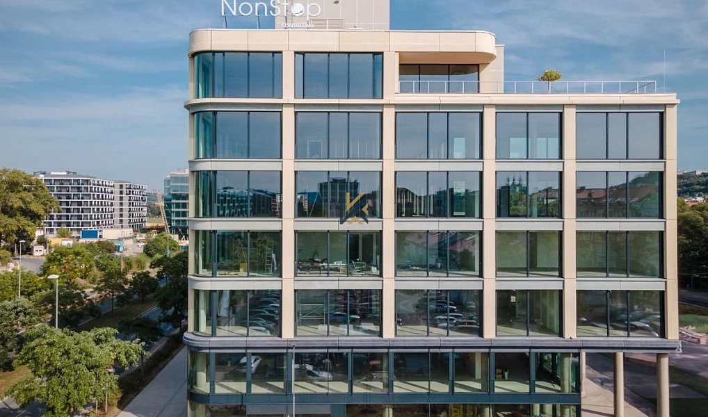 Pronájem kanceláře 1 418 m², Praha – náhled fotky 2