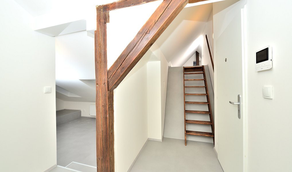 Pronájem bytu 1+kk 29 m², Praha – náhled fotky 7