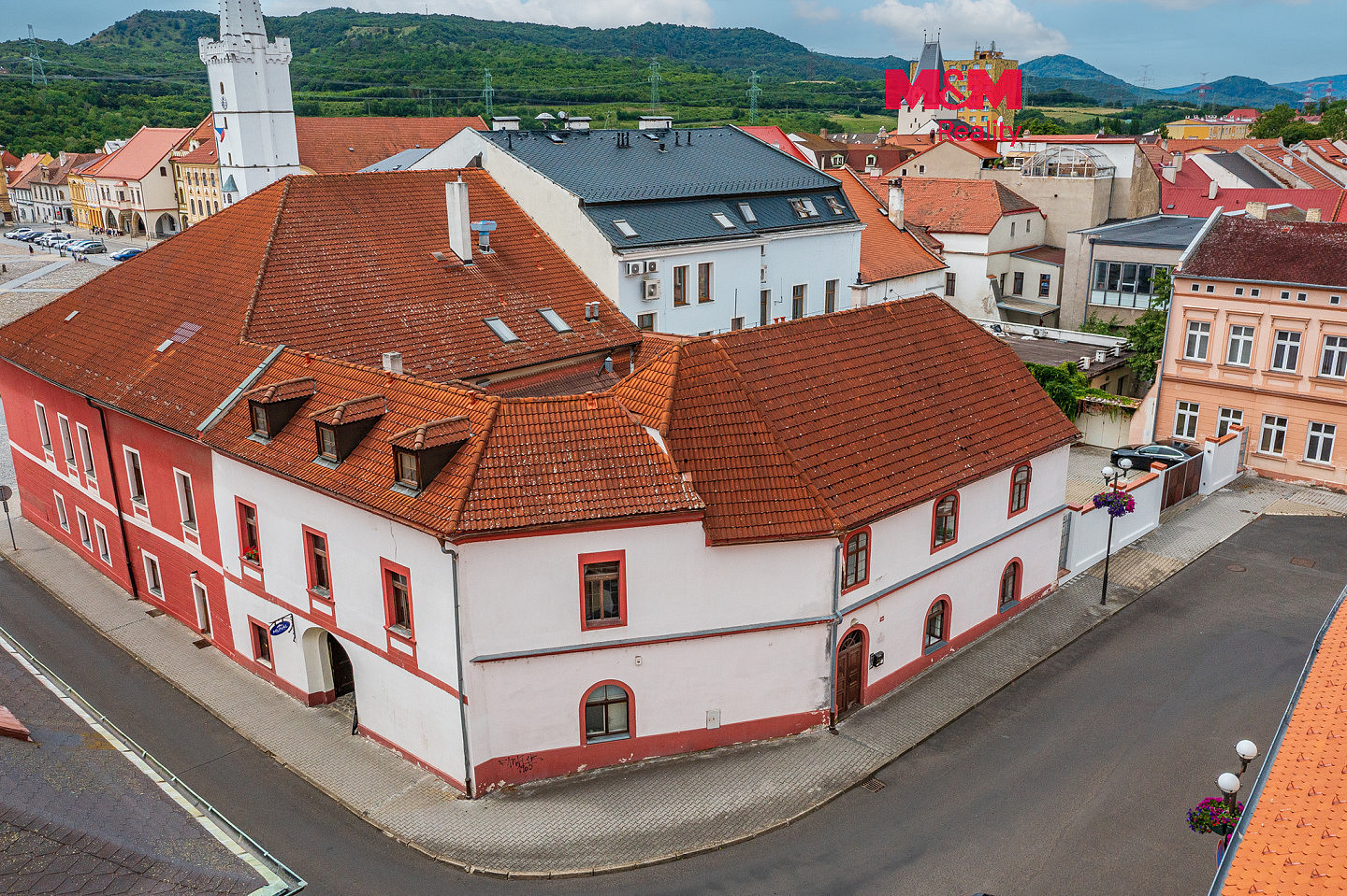 Prodej domu 500 m² s pozemkem 374 m²