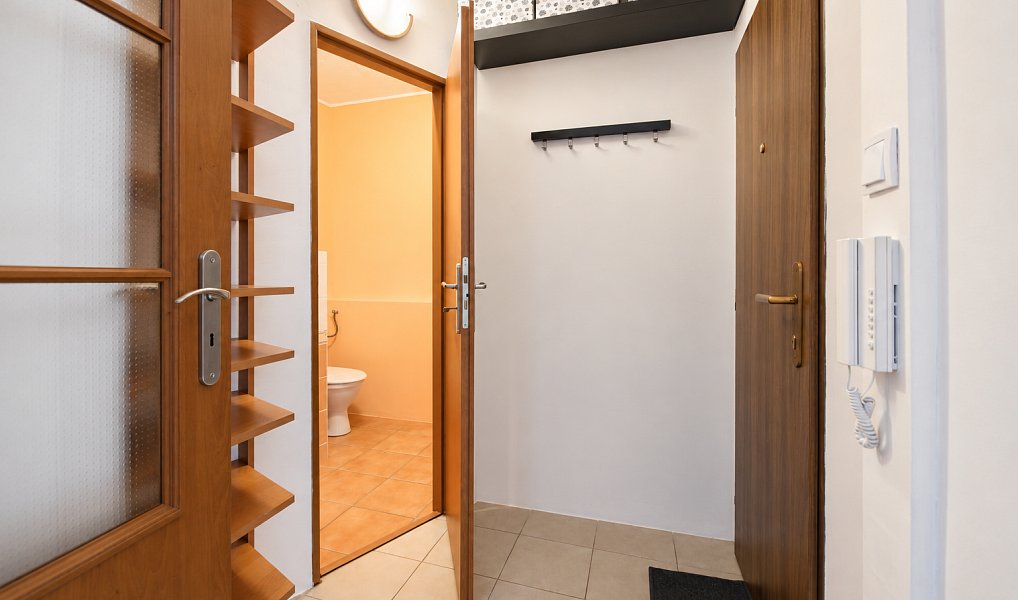 Pronájem bytu 2+kk 42 m², Mladá Boleslav – náhled fotky 11