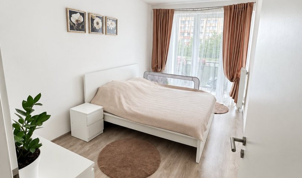 Pronájem bytu 2+kk 52 m², Kladno – náhled fotky 4