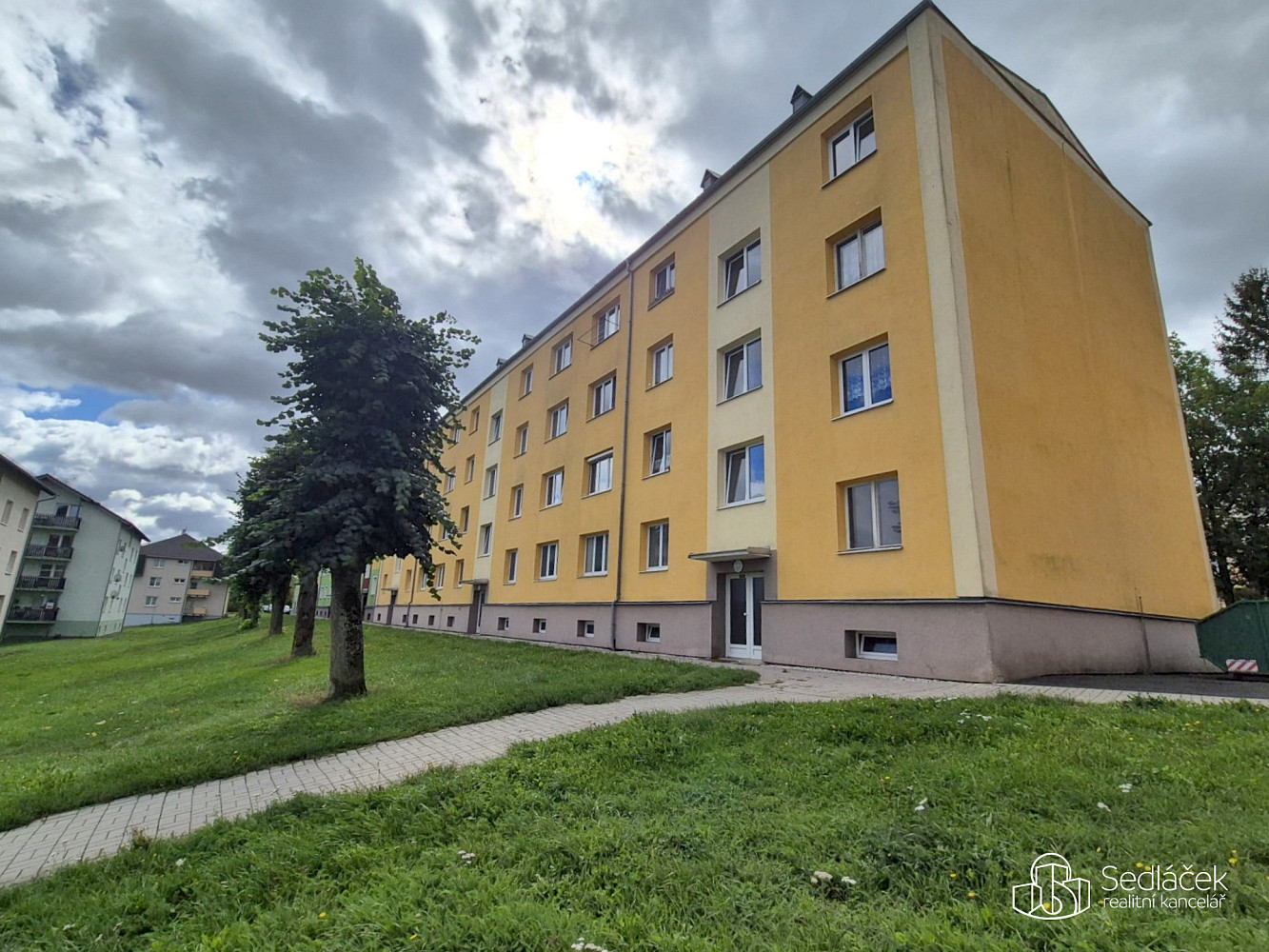 Prodej bytu 1+1 35 m² – fotografie 2