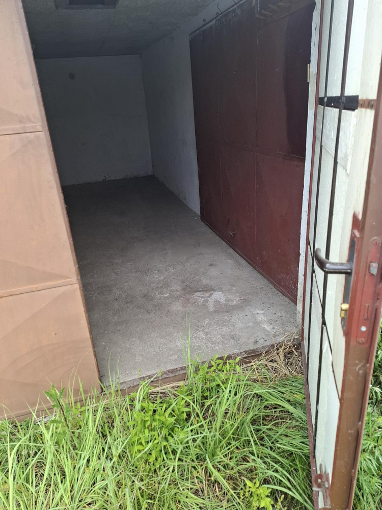 Pronájem garáže 19 m2, kopřivnice, ulice na luhách — photo 4