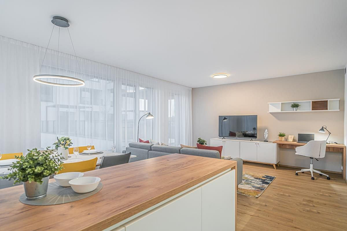 Pronájem bytu 3+kk 82 m² – fotografie 2