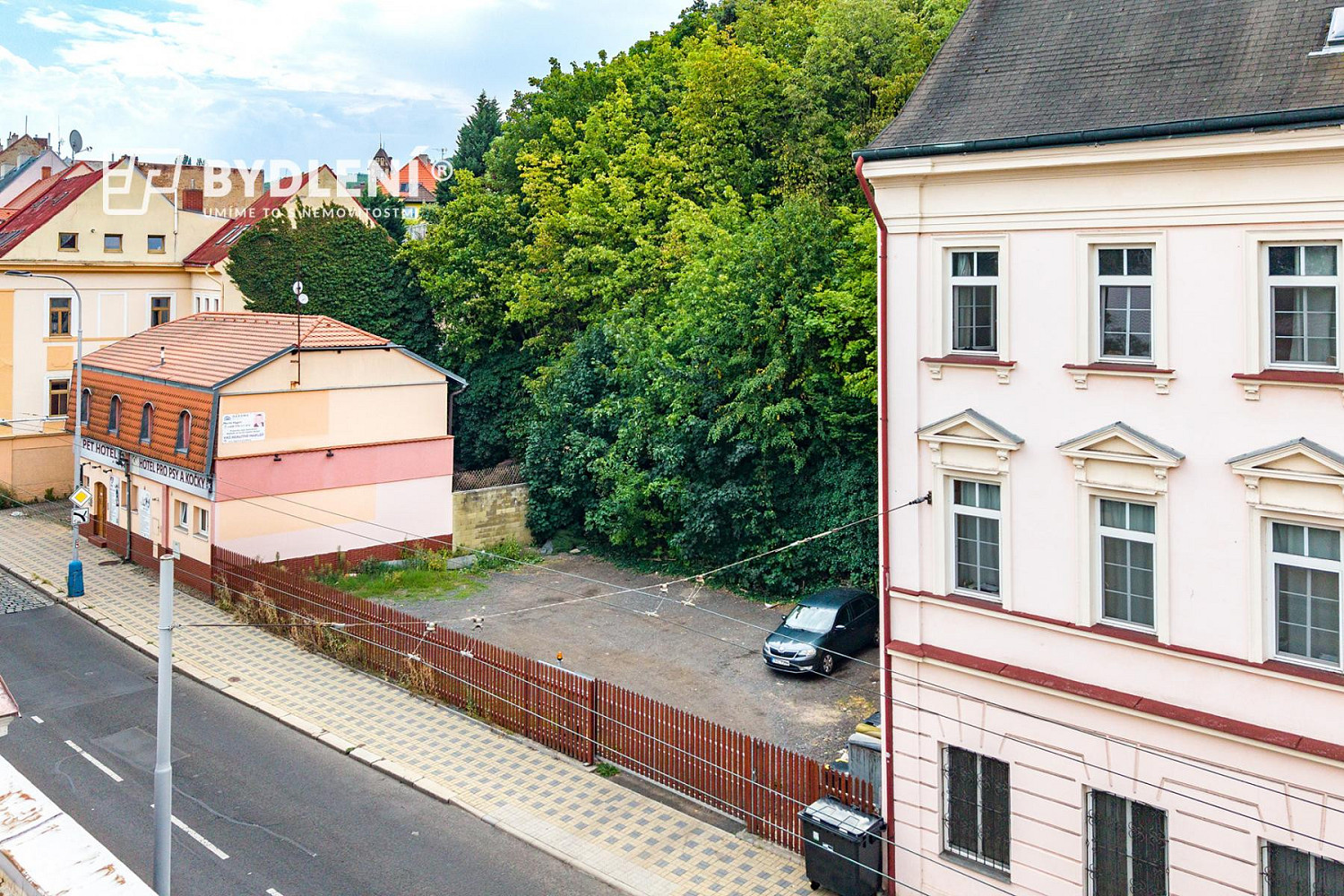 Pronájem komerčního pozemku 267 m² – fotografie 2