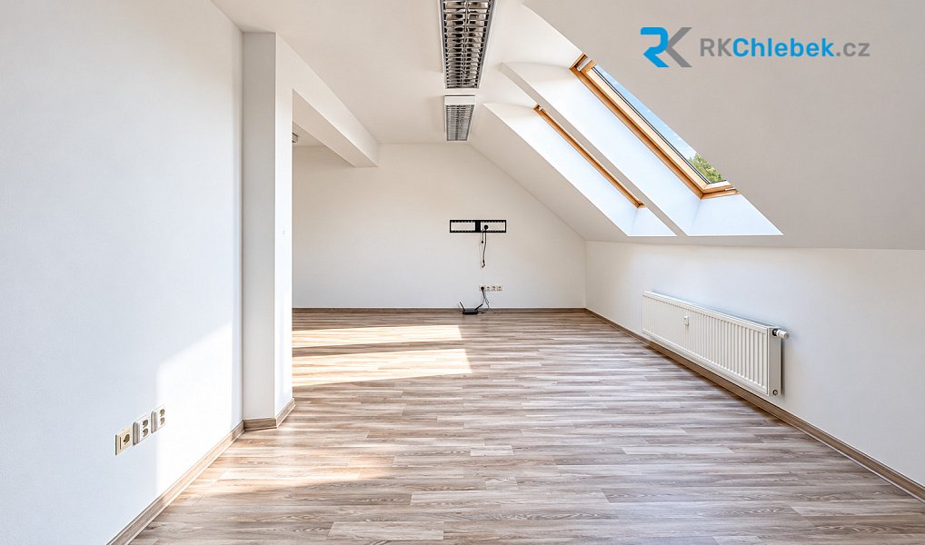 Pronájem kanceláře 29 m², Frýdek-Místek – náhled fotky 5
