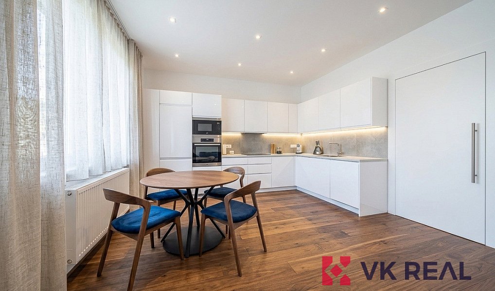 Prodej domu 172 m² s pozemkem 705 m², Plzeň – náhled fotky 6