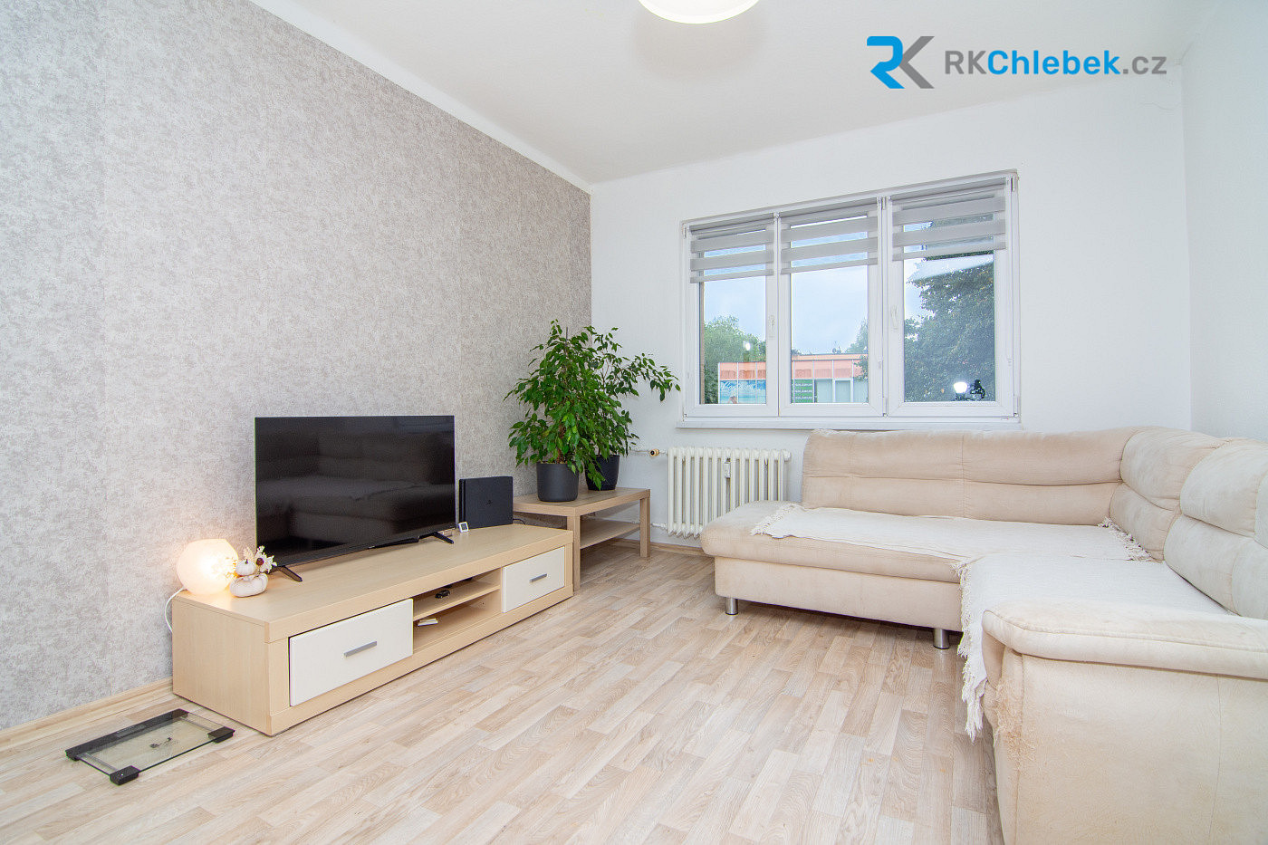 Prodej bytu 2+1 54 m² – pohled 2