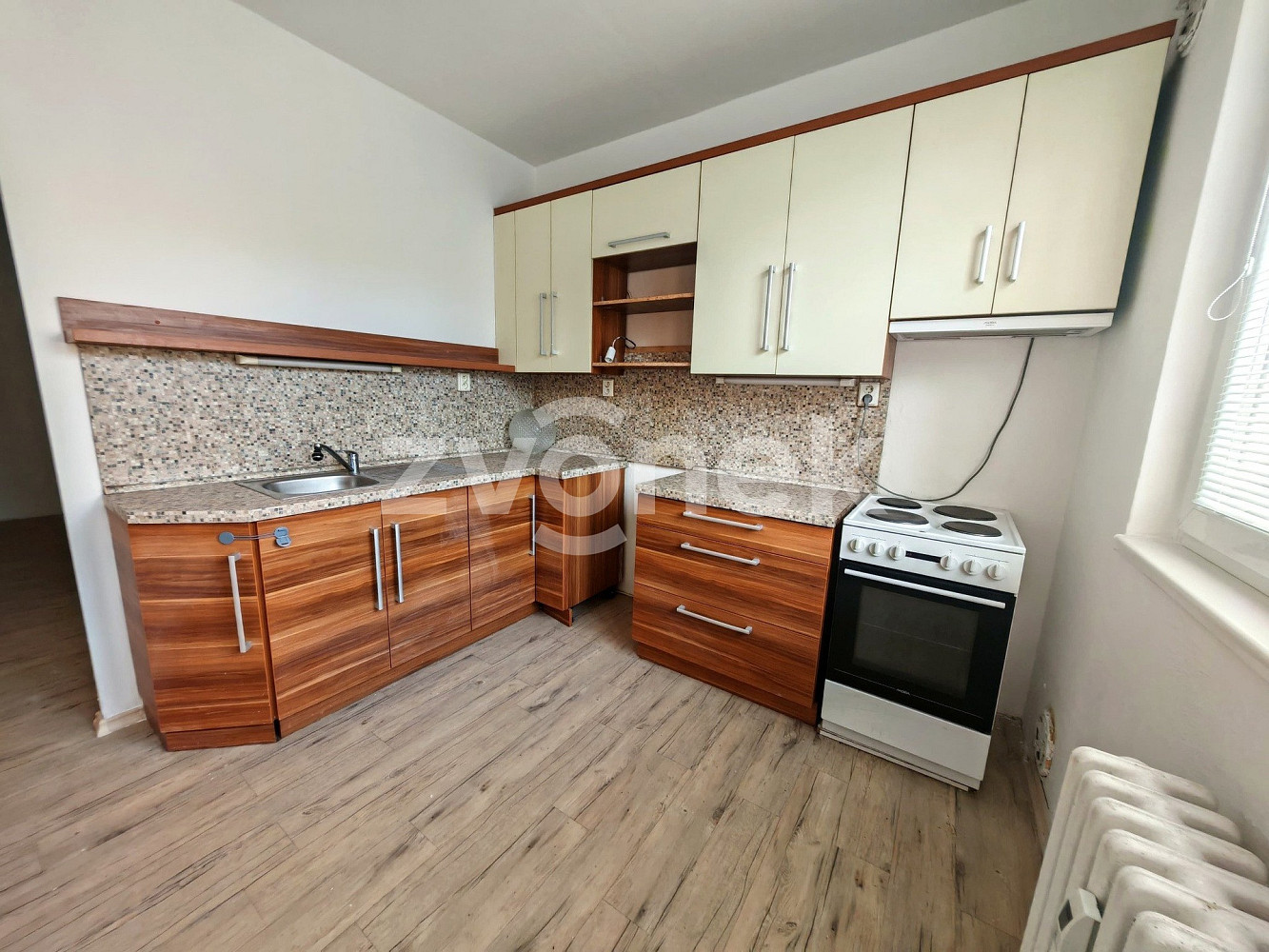 Pronájem bytu 2+1 68 m² – fotografie 2