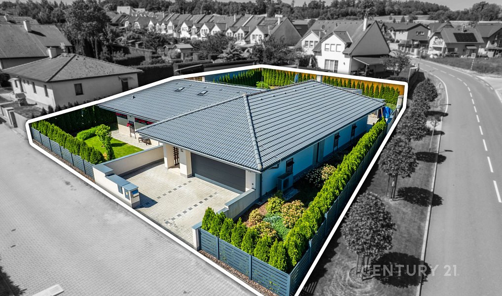 Prodej domu 148 m² s pozemkem 796 m², Lány – náhled fotky 44
