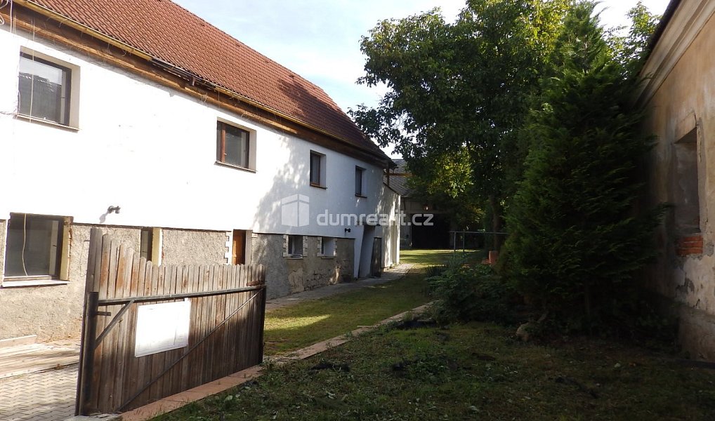 Prodej domu 180 m² s pozemkem 1 685 m², Hořesedly – náhled fotky 7