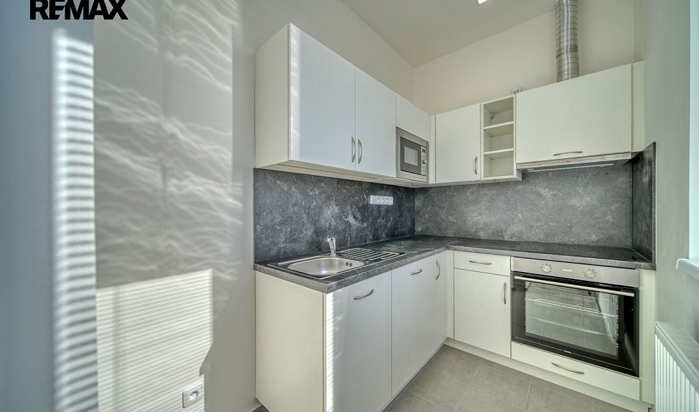 Pronájem bytu 3+kk 58 m², Chlumec nad Cidlinou – náhled fotky 2