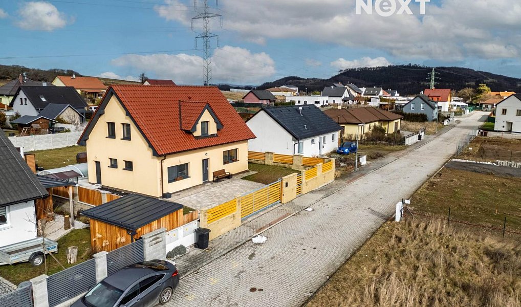 Prodej domu 130 m² s pozemkem 688 m², Králův Dvůr – náhled fotky 22