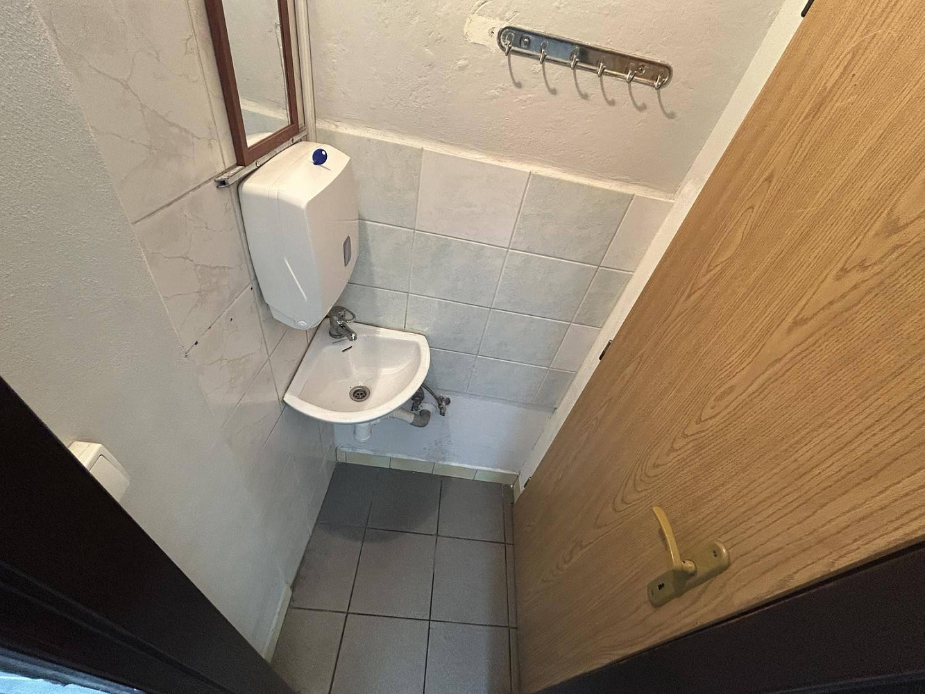 Pronájem komerčního objektu (jiného typu) 15 m² – fotografie 5