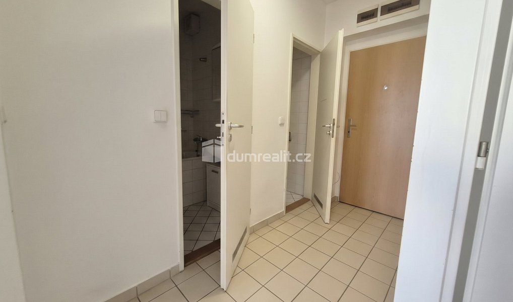 Pronájem bytu 2+kk 40 m², Roudnice nad Labem – náhled fotky 5