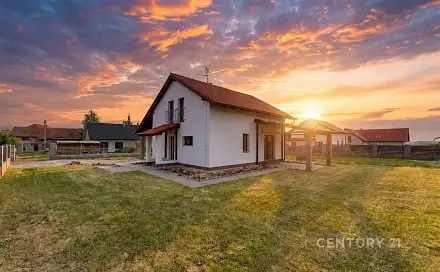 Prodej domu 160 m² s pozemkem 869 m², Milostín, okres Rakovník