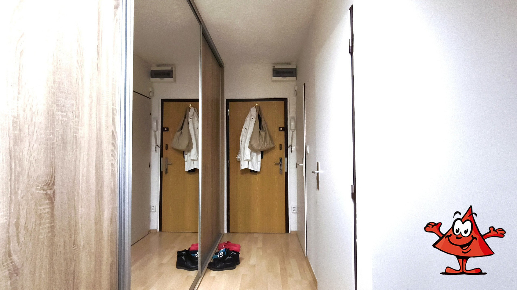 Pronájem bytu 2+kk 45 m² – fotografie 4