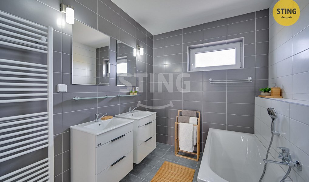 Prodej domu 120 m² s pozemkem 494 m², Sezemice – náhled fotky 18