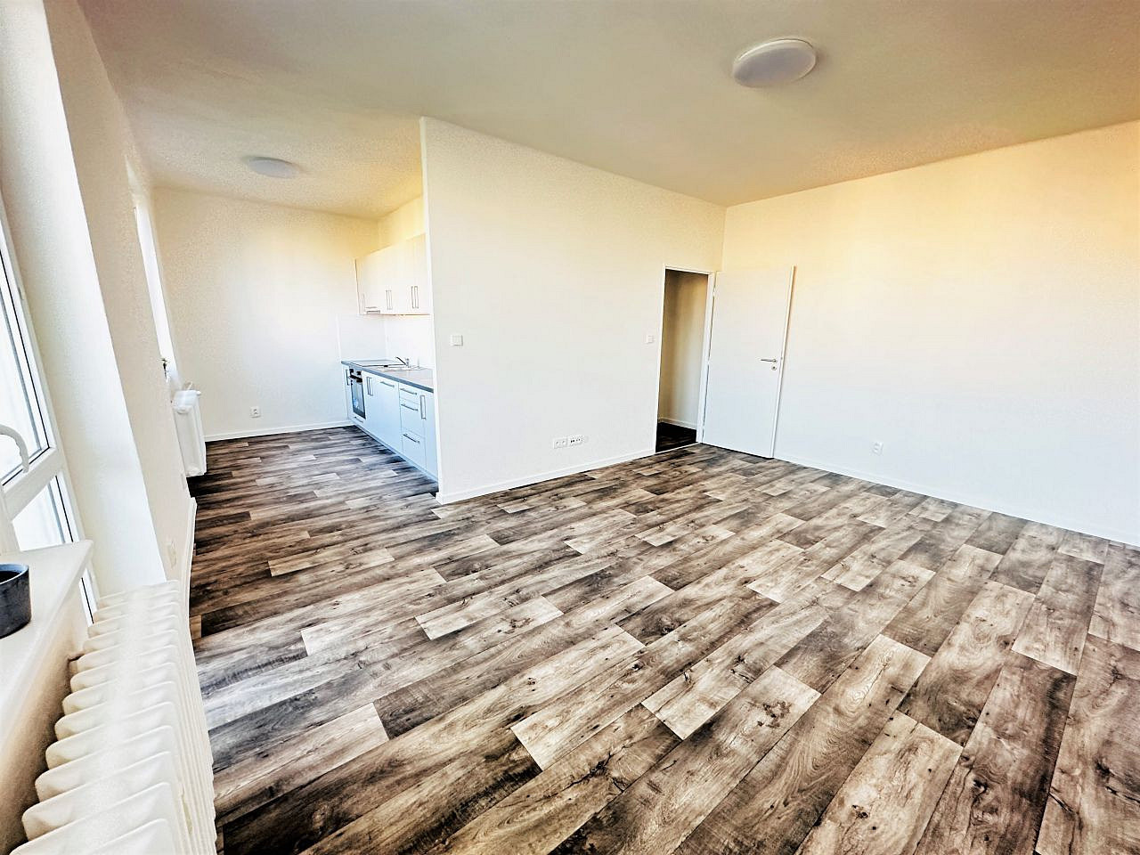 Pronájem bytu 2+kk 50 m² – fotografie 3
