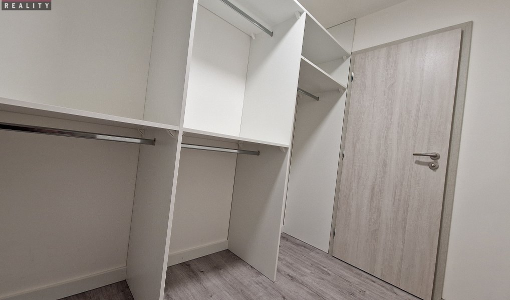 Pronájem bytu 4+kk 126 m², Olomouc – náhled fotky 16