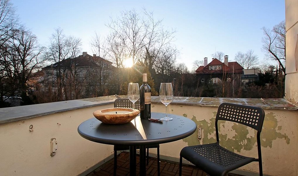 Pronájem bytu 2+1 65 m², Praha – náhled fotky 3