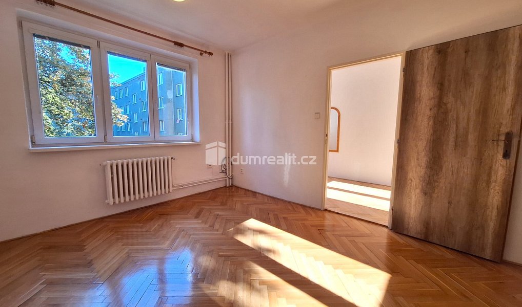 Pronájem bytu 3+1 65 m², Praha – náhled fotky 2