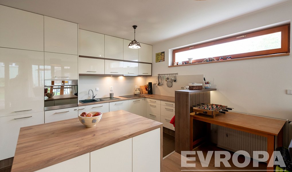 Prodej bytu 3+kk 140 m², Řevnice – náhled fotky 4