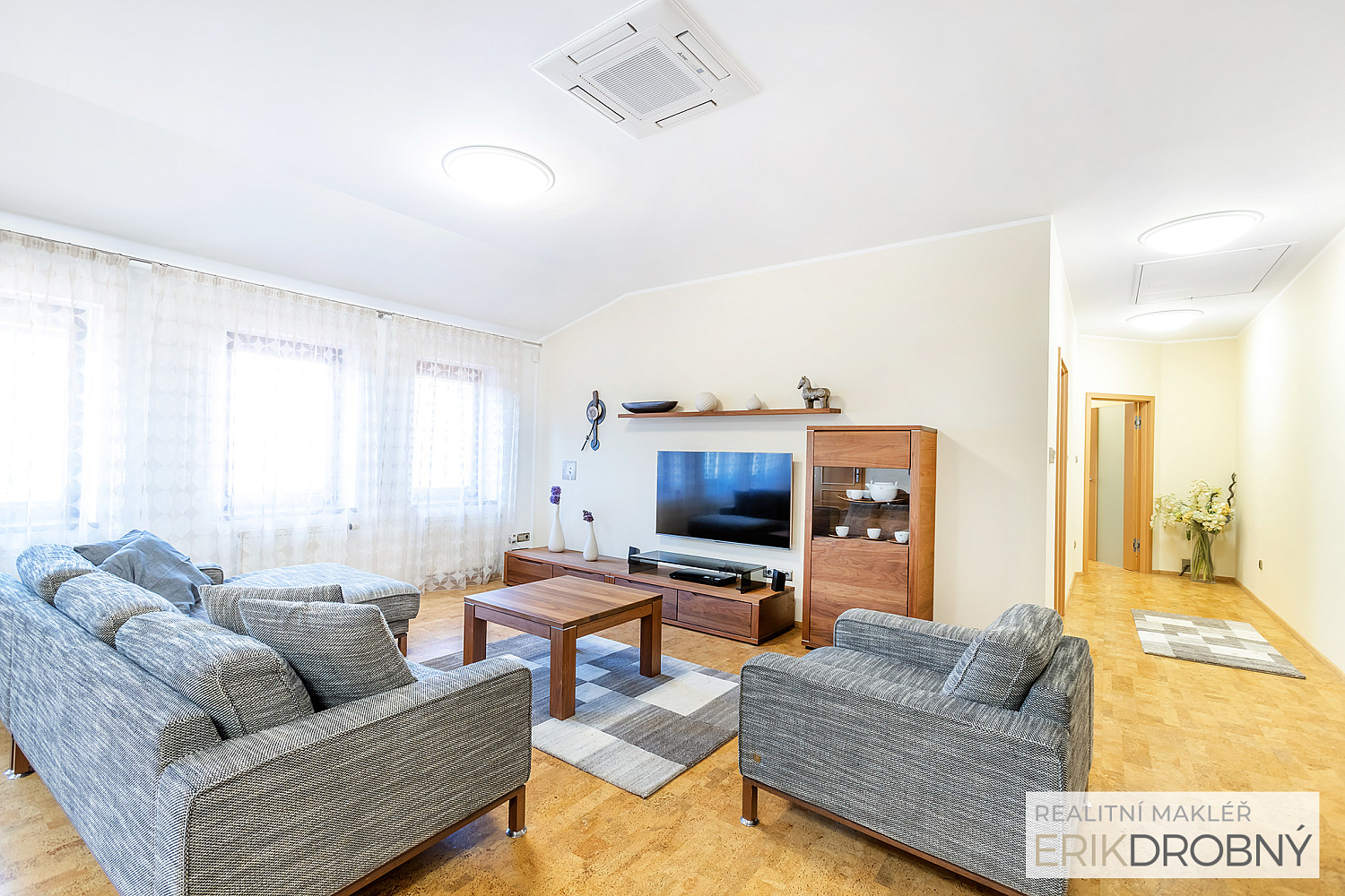 Pronájem bytu 3+kk 92 m² – fotografie 5
