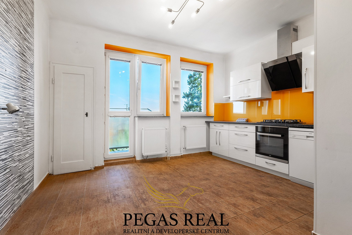 Prodej bytu 4+1 72 m²
