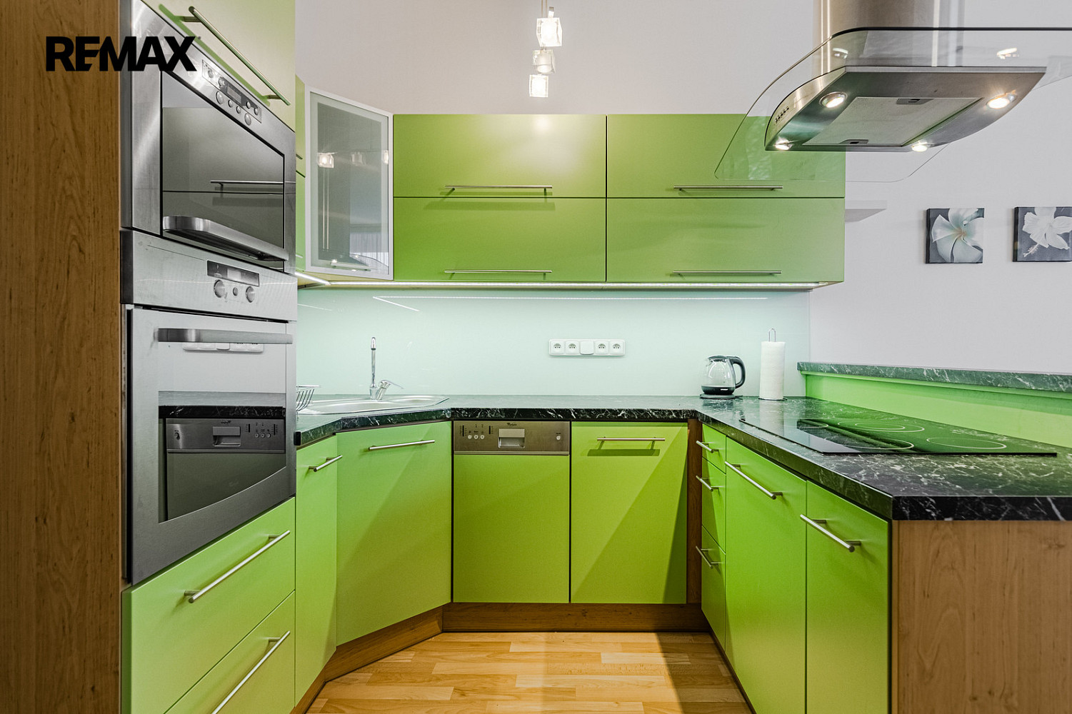Pronájem bytu 2+kk 59 m² — photo 3