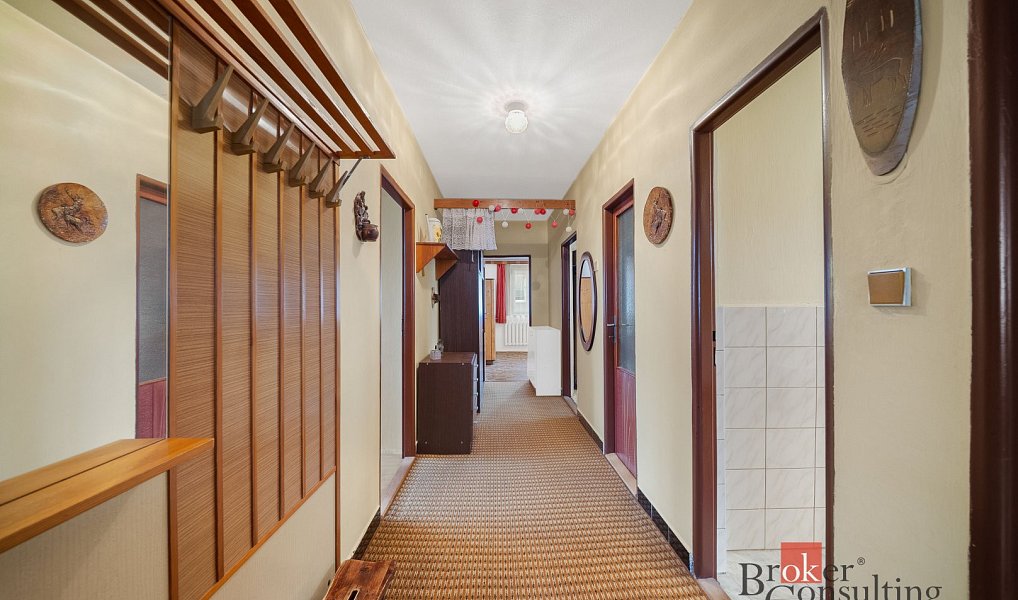Prodej domu 190 m² s pozemkem 1 386 m², Rohoznice – náhled fotky 2