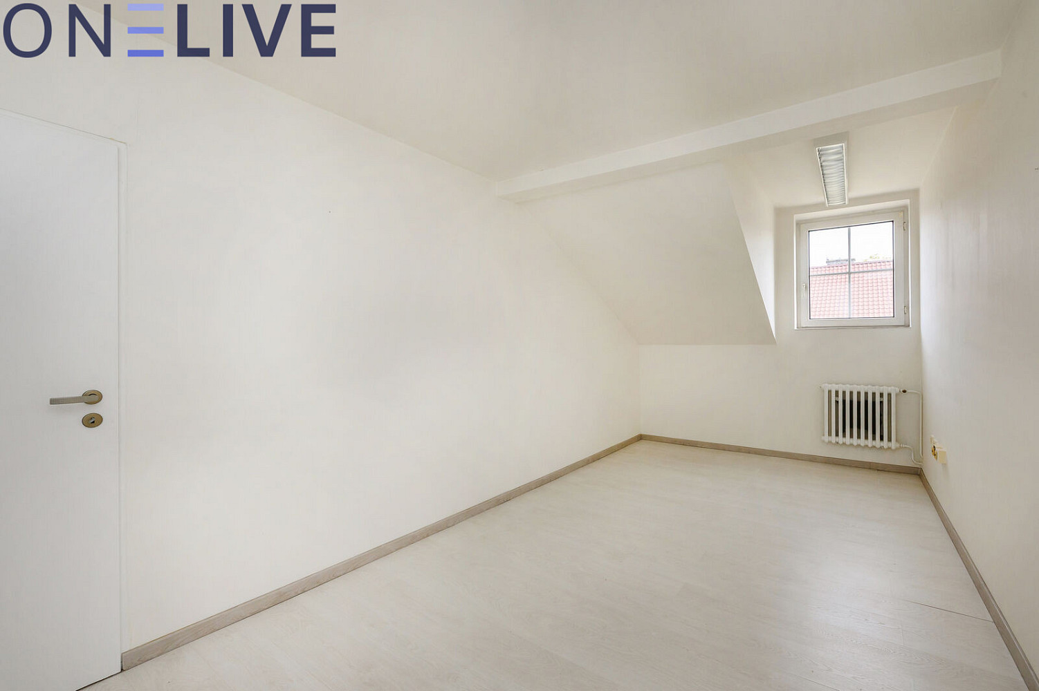 Pronájem kanceláře 42 m² – fotografie 5