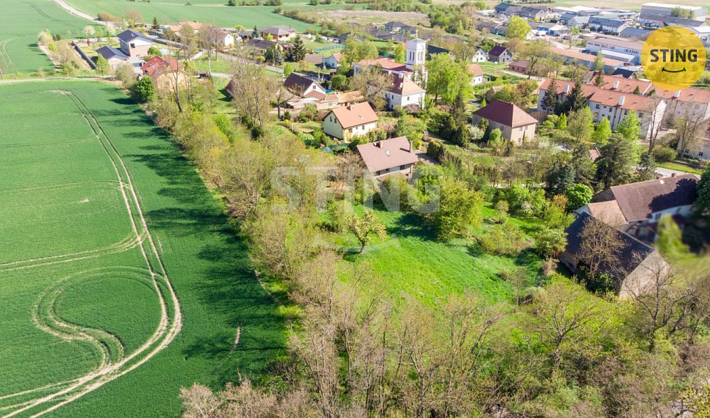 Prodej stavebního pozemku 2 480 m², Kly – náhled fotky 5